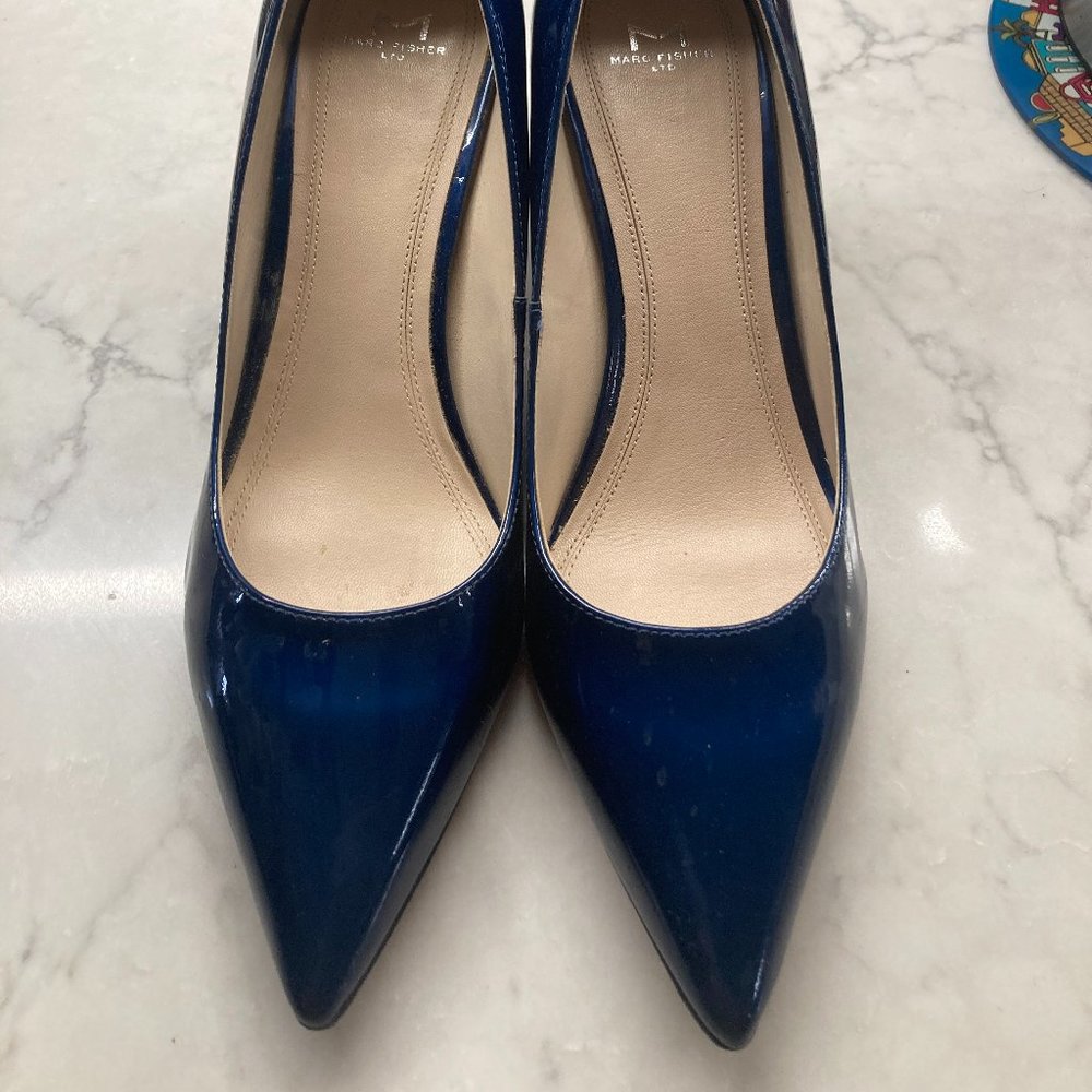 Marc Fisher Womens 10M Pumps Blue Patent Pointed Toe - Block Heels